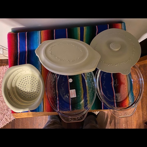 Fantasia Bake, Serve & Store 3 in 1 Miracle Dish - Picture 2 of 3